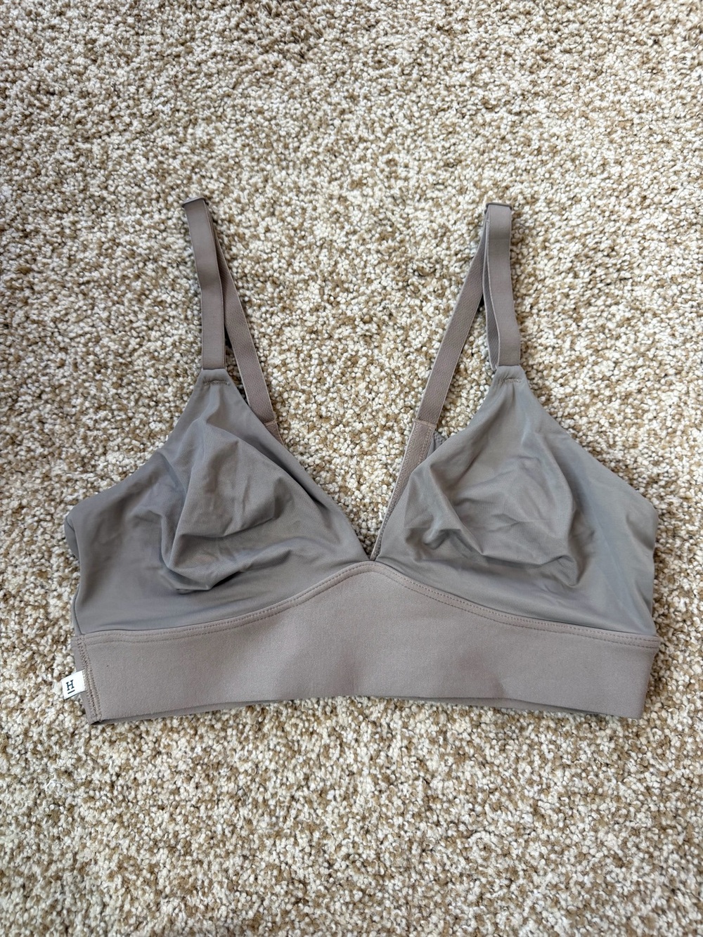 Harper Wilde The Triangle Bralette - Wireless Grey Taupe Size Medium
